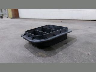 bontott KIA CEED Csomagtér Szellőző Hátsó