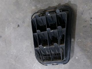 bontott KIA CEED Csomagtér Szellőző Hátsó