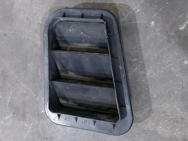 bontott KIA CEED Csomagtér Szellőző Hátsó