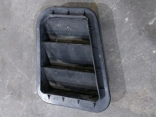 bontott KIA CEED Csomagtér Szellőző Hátsó