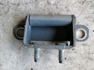 bontott KIA CEED Csomagtérajtó Bal Zsanér