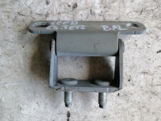 bontott KIA CEED Csomagtérajtó Bal Zsanér