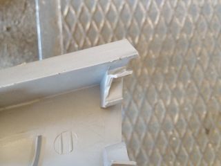 bontott KIA CEED Csomagtérajtó Burkolat Felső