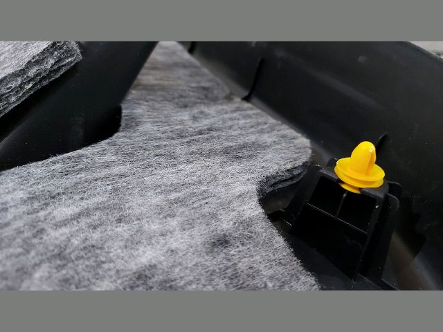 bontott KIA CEED Csomagtérajtó Burkolat (Részeivel)