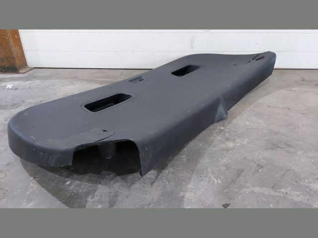 bontott KIA CEED Csomagtérajtó Burkolat (Részeivel)