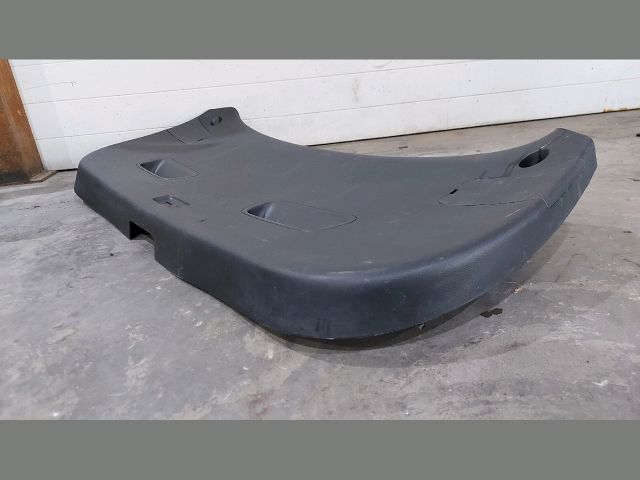 bontott KIA CEED Csomagtérajtó Burkolat (Részeivel)