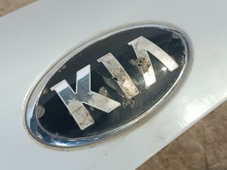 bontott KIA CEED Csomagtérajtó Díszléc