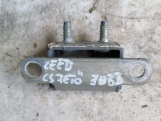 bontott KIA CEED Csomagtérajtó Jobb Zsanér