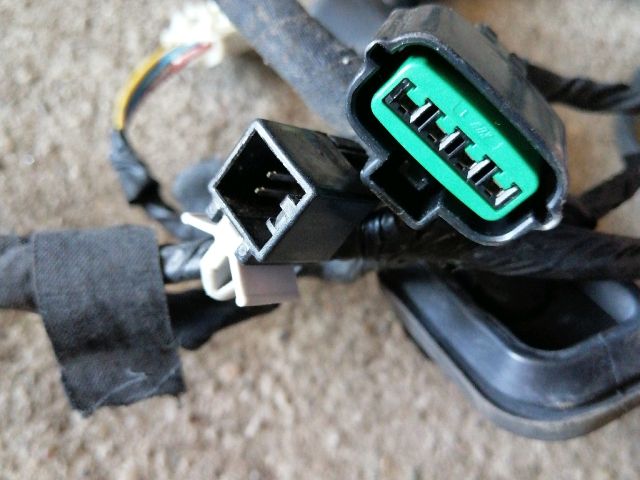 bontott KIA CEED Csomagtérajtó Kábelköteg