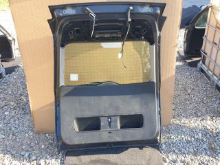 bontott KIA CEED Csomagtérajtó (Részeivel)