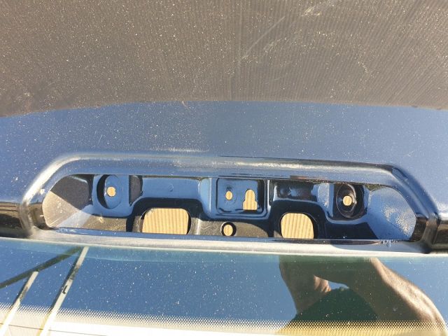 bontott KIA CEED Csomagtérajtó (Részeivel)