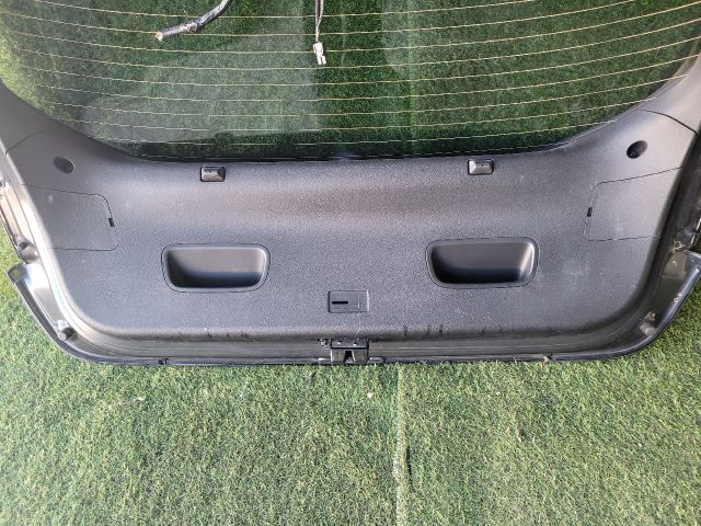 bontott KIA CEED Csomagtérajtó (Részeivel)