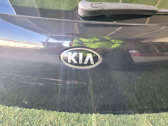 bontott KIA CEED Csomagtérajtó (Részeivel)