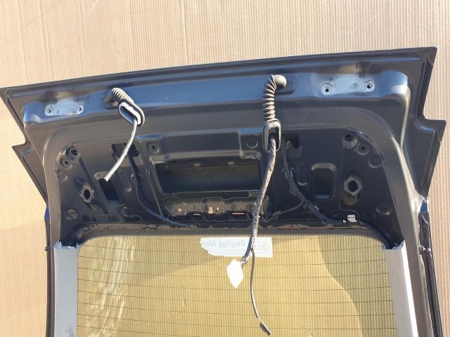 bontott KIA CEED Csomagtérajtó (Részeivel)