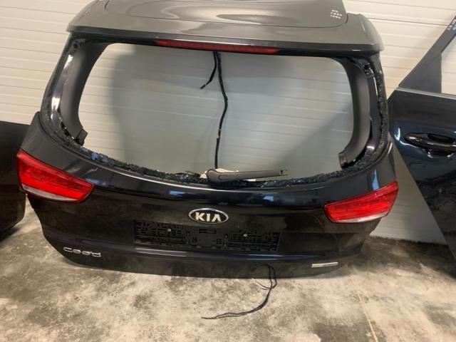bontott KIA CEED Csomagtérajtó (Üres lemez)