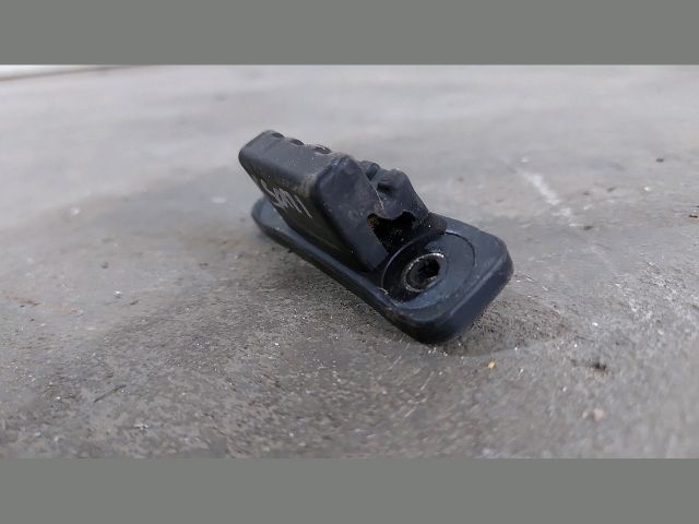 bontott KIA CEED Csomagtérajtó Ütköző