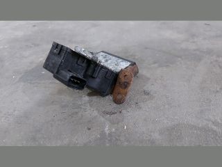 bontott KIA CEED Csomagtérajtó Zárszerkezet