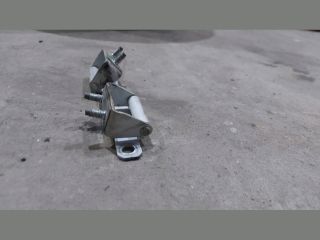 bontott KIA CEED Csomagtérajtó Zsanér