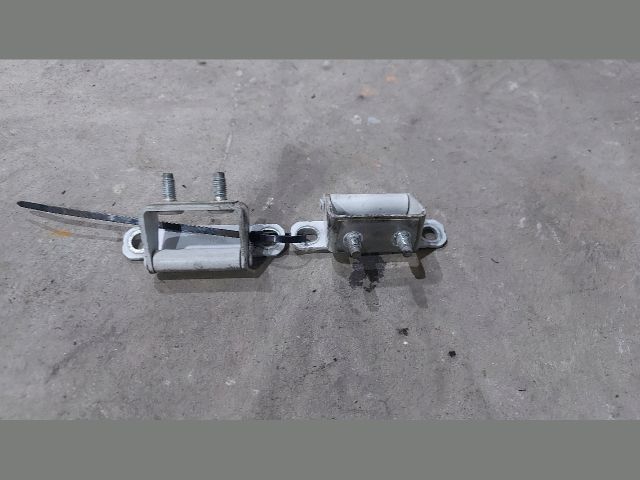 bontott KIA CEED Csomagtérajtó Zsanér