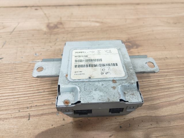 bontott KIA CEED Elektronika (Magában)