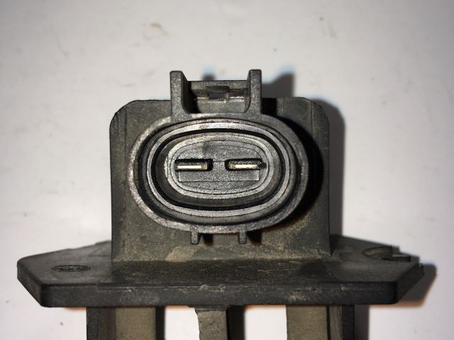 bontott KIA CEED Előtét Ellenállás Fűtőmotor