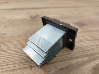 bontott KIA CEED Előtét Ellenállás Fűtőmotor