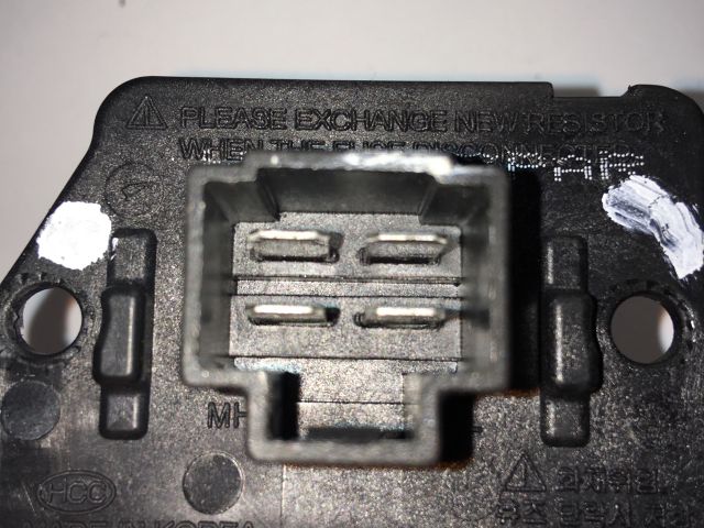 bontott KIA CEED Előtét Ellenállás Fűtőmotor