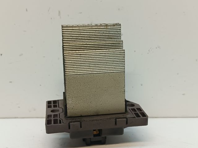 bontott KIA CEED Előtét Ellenállás Fűtőmotor