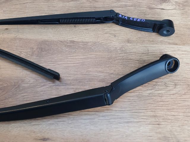 bontott KIA CEED Első Ablaktörlő Kar