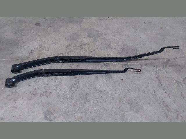 bontott KIA CEED Első Ablaktörlő Kar