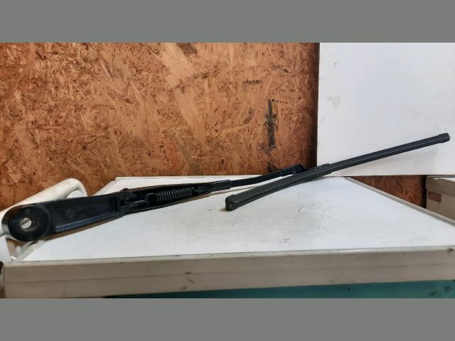 bontott KIA CEED Első Ablaktörlő Kar