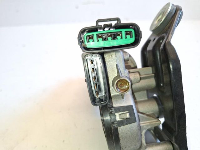 bontott KIA CEED Első Ablaktörlő Motor