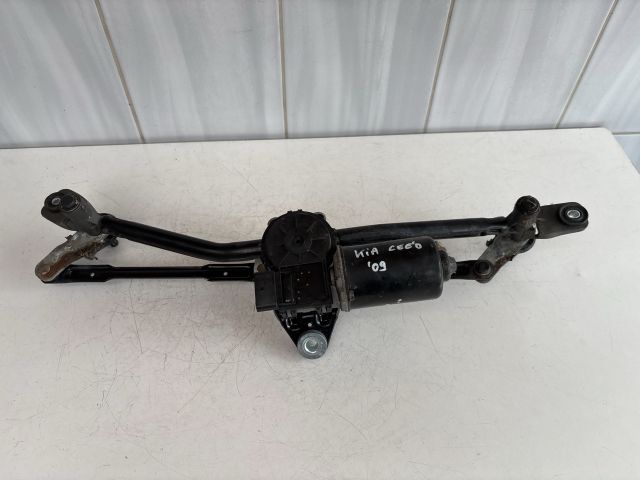 bontott KIA CEED Első Ablaktörlő Szerkezet Motorral
