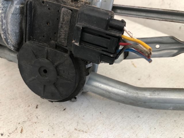 bontott KIA CEED Első Ablaktörlő Szerkezet Motorral