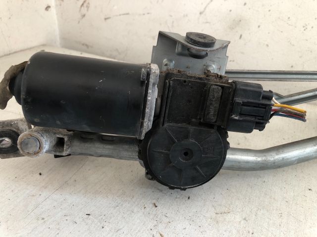 bontott KIA CEED Első Ablaktörlő Szerkezet Motorral