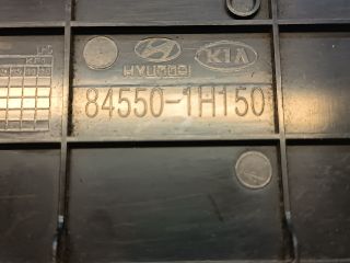 bontott KIA CEED Első Hamutartó