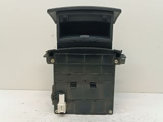 bontott KIA CEED Első Hamutartó