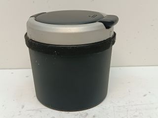 bontott KIA CEED Első Hamutartó