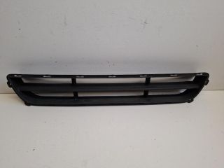 bontott KIA CEED Első Lökhárító Alsó Középső Díszrács