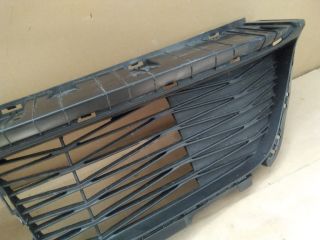 bontott KIA CEED Első Lökhárító Alsó Középső Díszrács