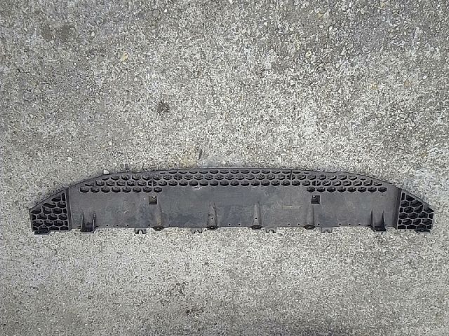 bontott KIA CEED Első Lökhárító Alsó (Műanyag)