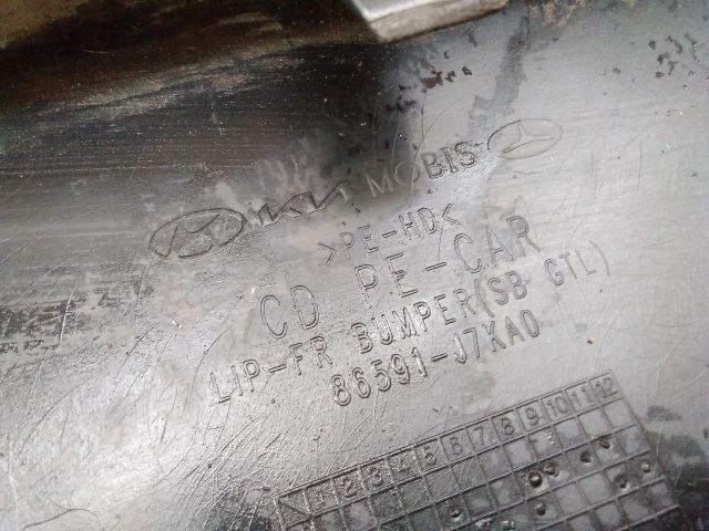 bontott KIA CEED Első Lökhárító Alsó (Műanyag)