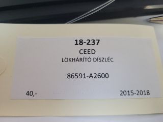 bontott KIA CEED Első Lökhárító Díszléc