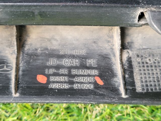 bontott KIA CEED Első Lökhárító Díszléc