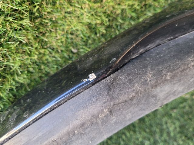 bontott KIA CEED Első Lökhárító Díszléc