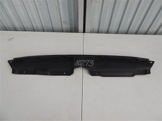 bontott KIA CEED Első Lökhárító Díszléc