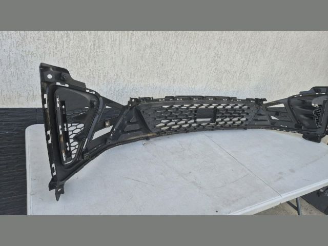 bontott KIA CEED Első Lökhárító Légterelő