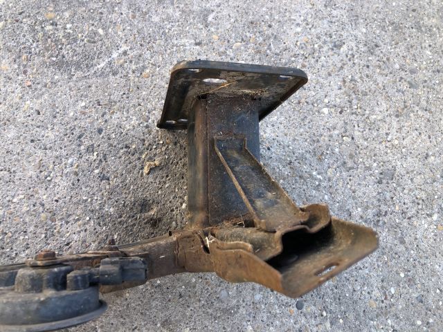 bontott KIA CEED Első Lökhárító Merevítő (Fém)