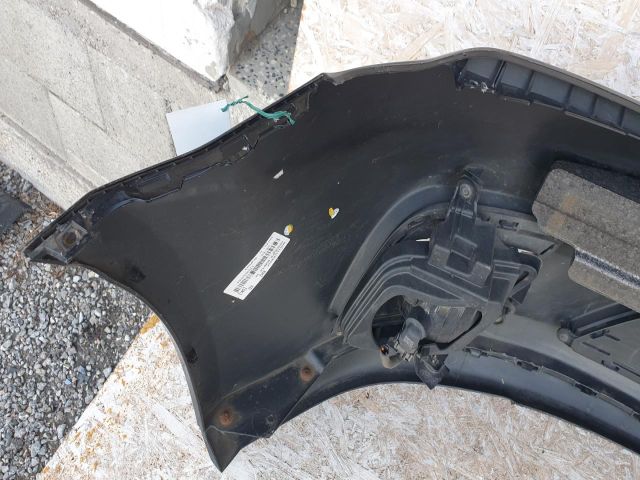 bontott KIA CEED Első Lökhárító (Részeivel)