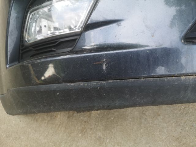 bontott KIA CEED Első Lökhárító (Részeivel)